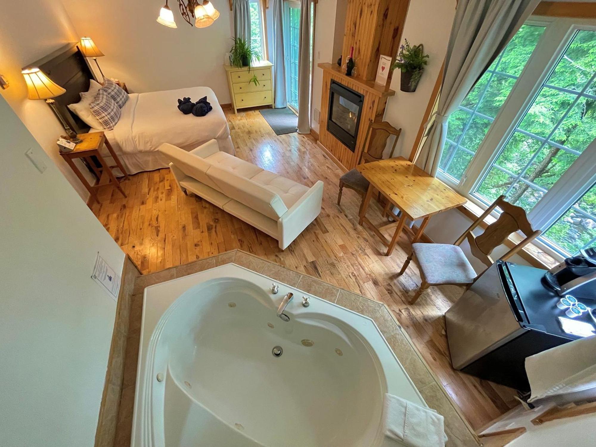 Auberge Spa & Beaux Reves Сент-Адель Екстер'єр фото